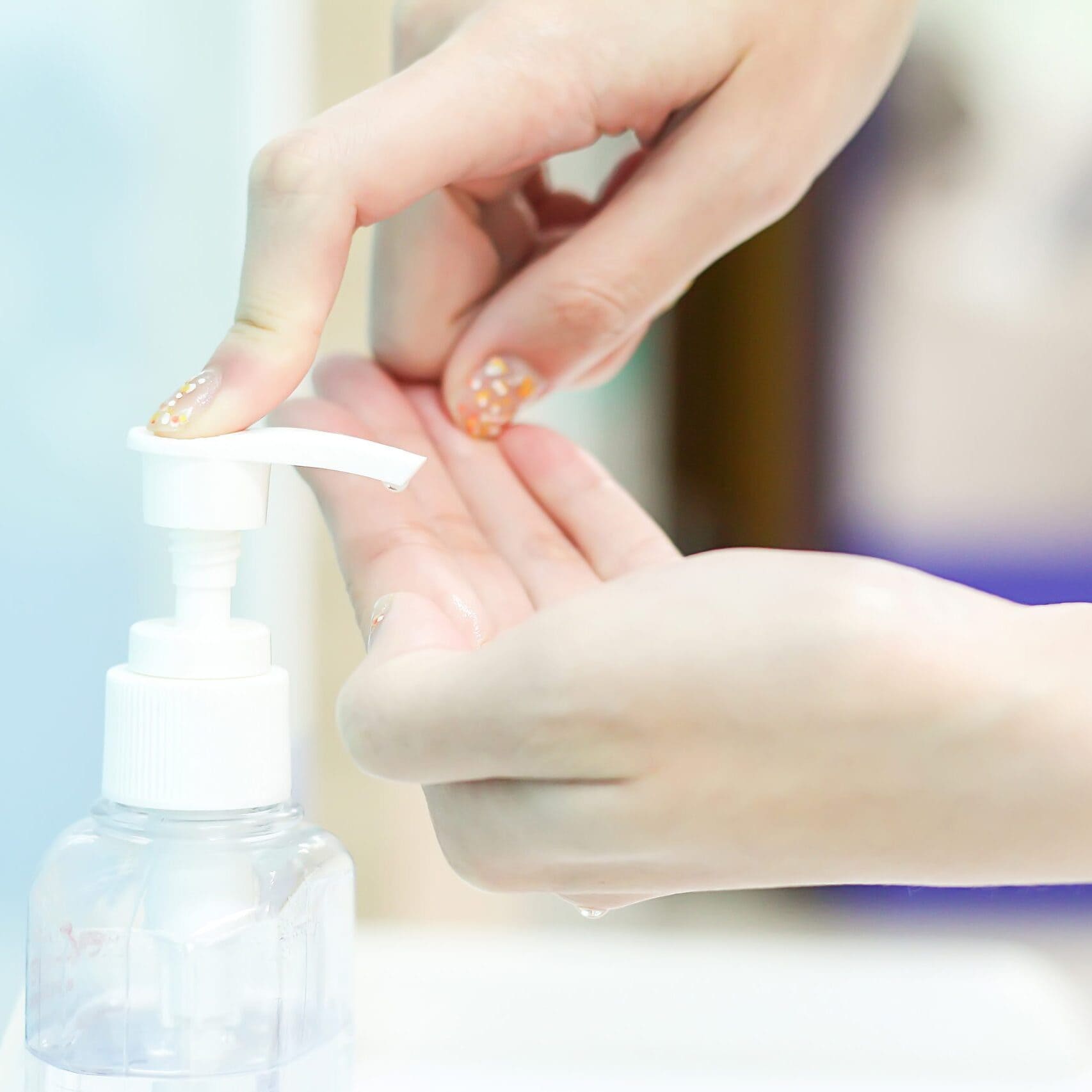 Sanitizantes de manos y alcohol gel